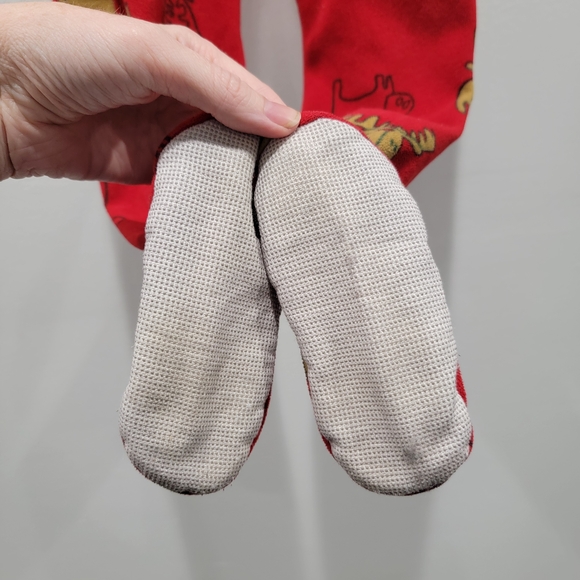 Oshkosh Red One Piece Pajamas Sz 12M - Picture 4 of 4